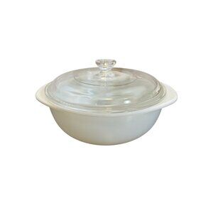 Vintage O22 Opal Milk Glass 1 Qt Pyrex Casserole Dish with Clear Lid